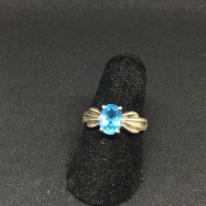 Sterling silver ring blue topaz size 6 1/2